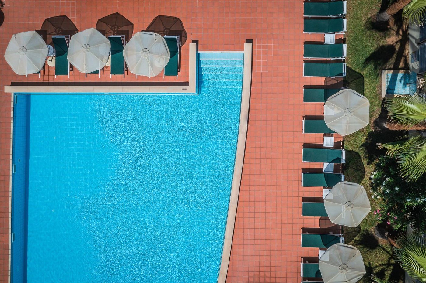 Santa-Marina-Plaza-Pool-21