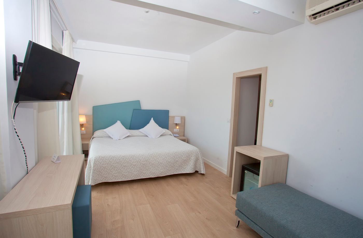 Hotel-Palia-Las-Palomas-Room-30