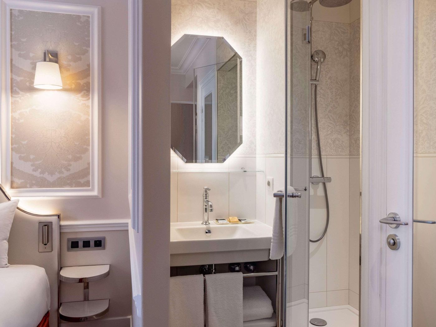 Mercure-Paris-La-Sorbonne-Saint-Germain-des-Pres-Room-52