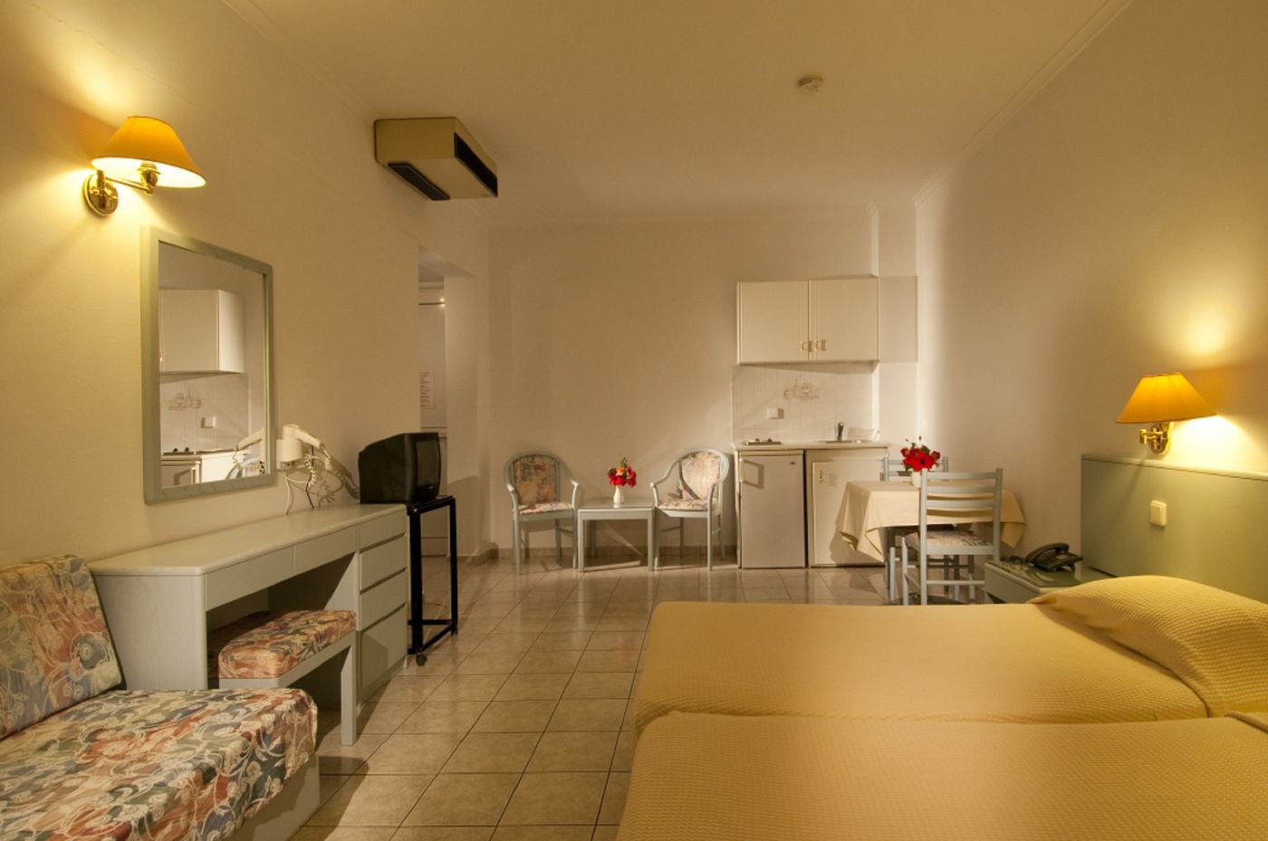 Alexandra-Beach-Hotel-Room-18