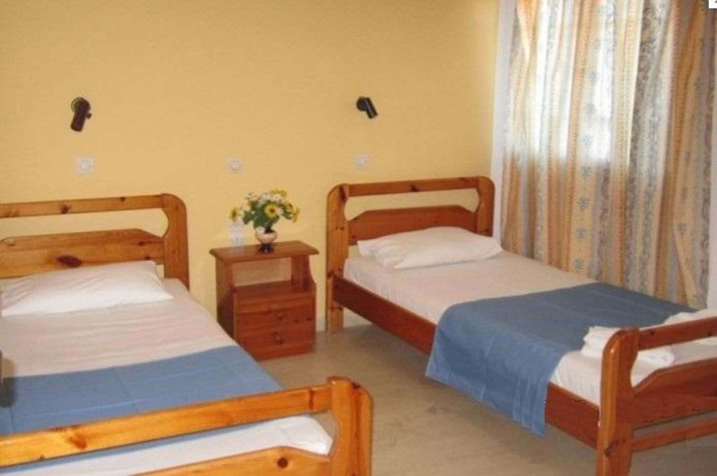 Adonis Apartments Gouves