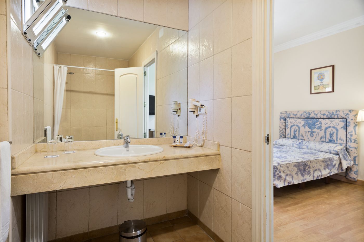 Osuna-Feria-Madrid-Room-23