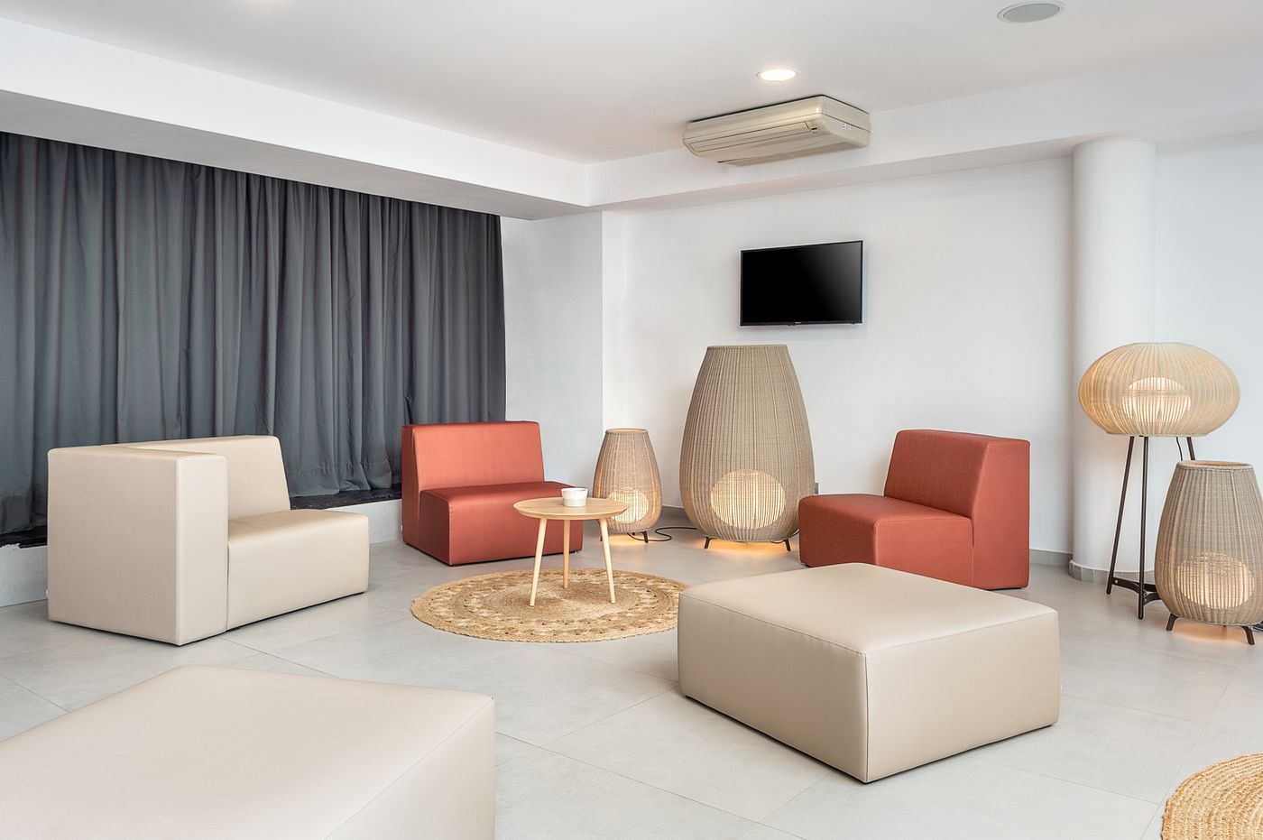 Playasol-Mare-Nostrum-Lobby-38