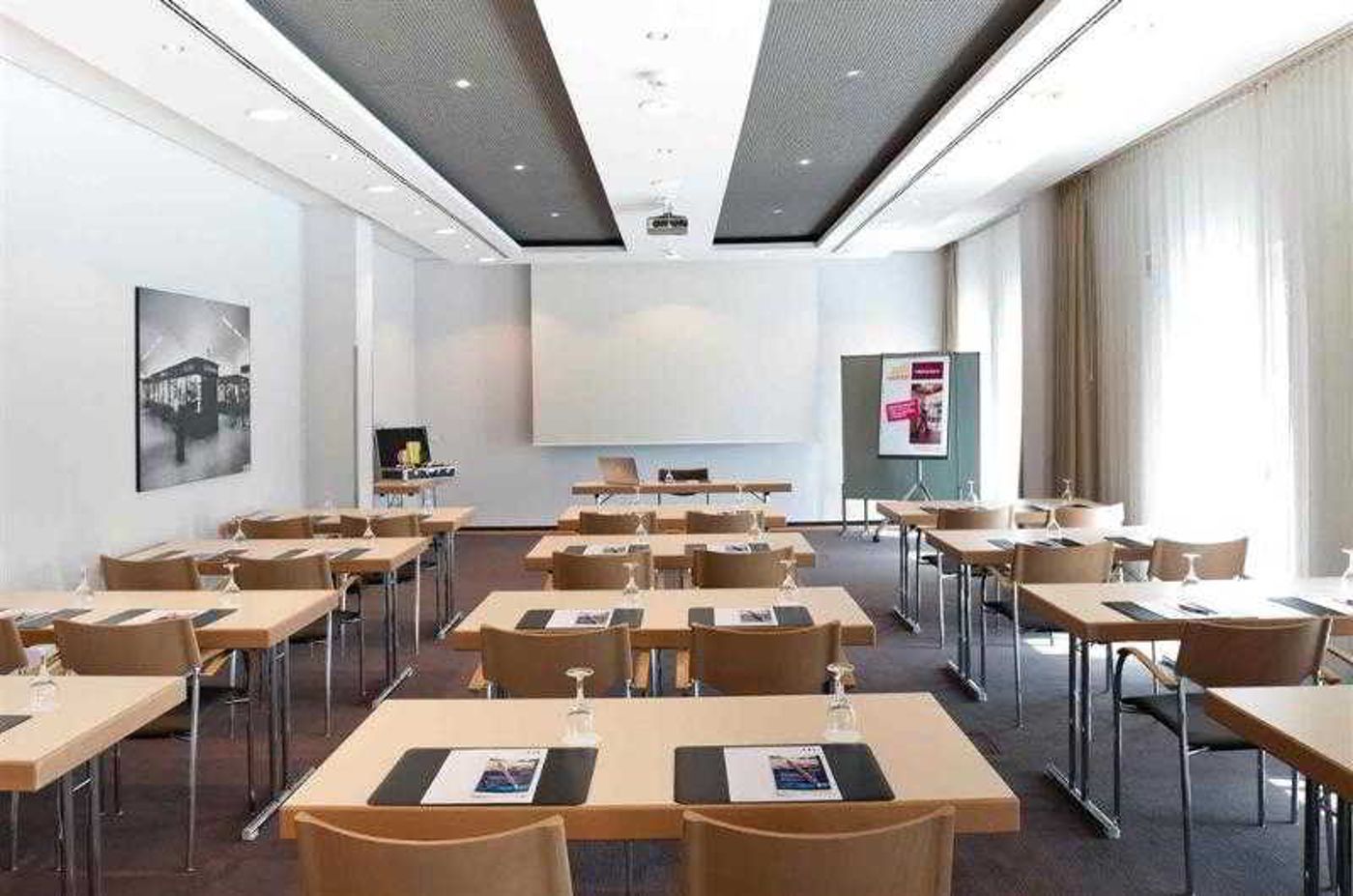 Mercure Hotel Hamburg Mitte - Germany - HAMBURG - General view - 8