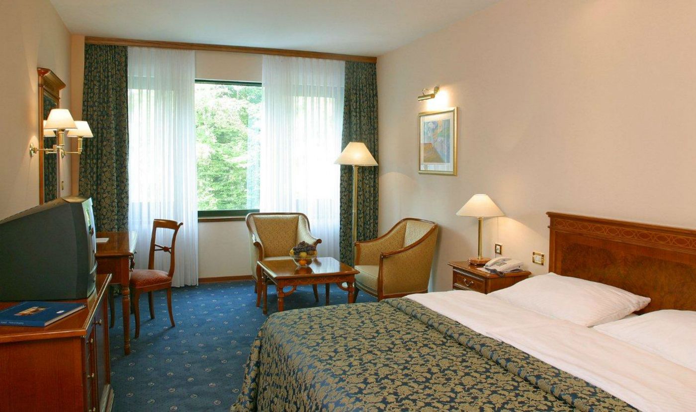 Hotel AS-Croatia-ZAGREB-Room-10