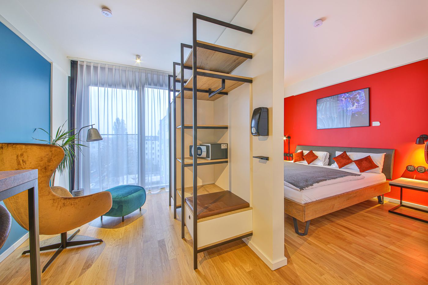 Aeronaut-Serviced-Apartments-powered-by-Pearl1-Room-11