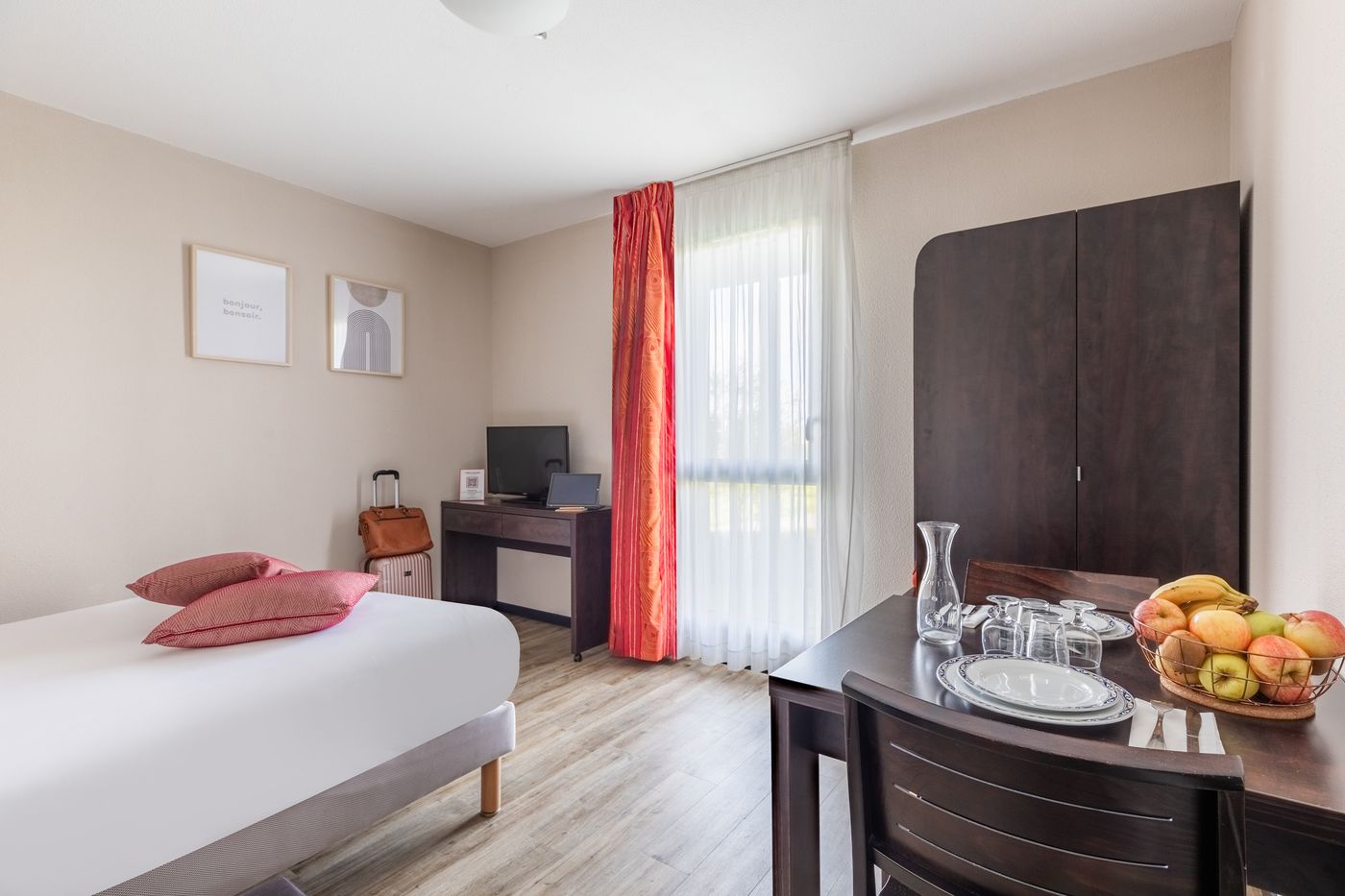 Appart'City Confort Nantes Ouest St Herblain-France-SAINT HERBLAIN-Room-10