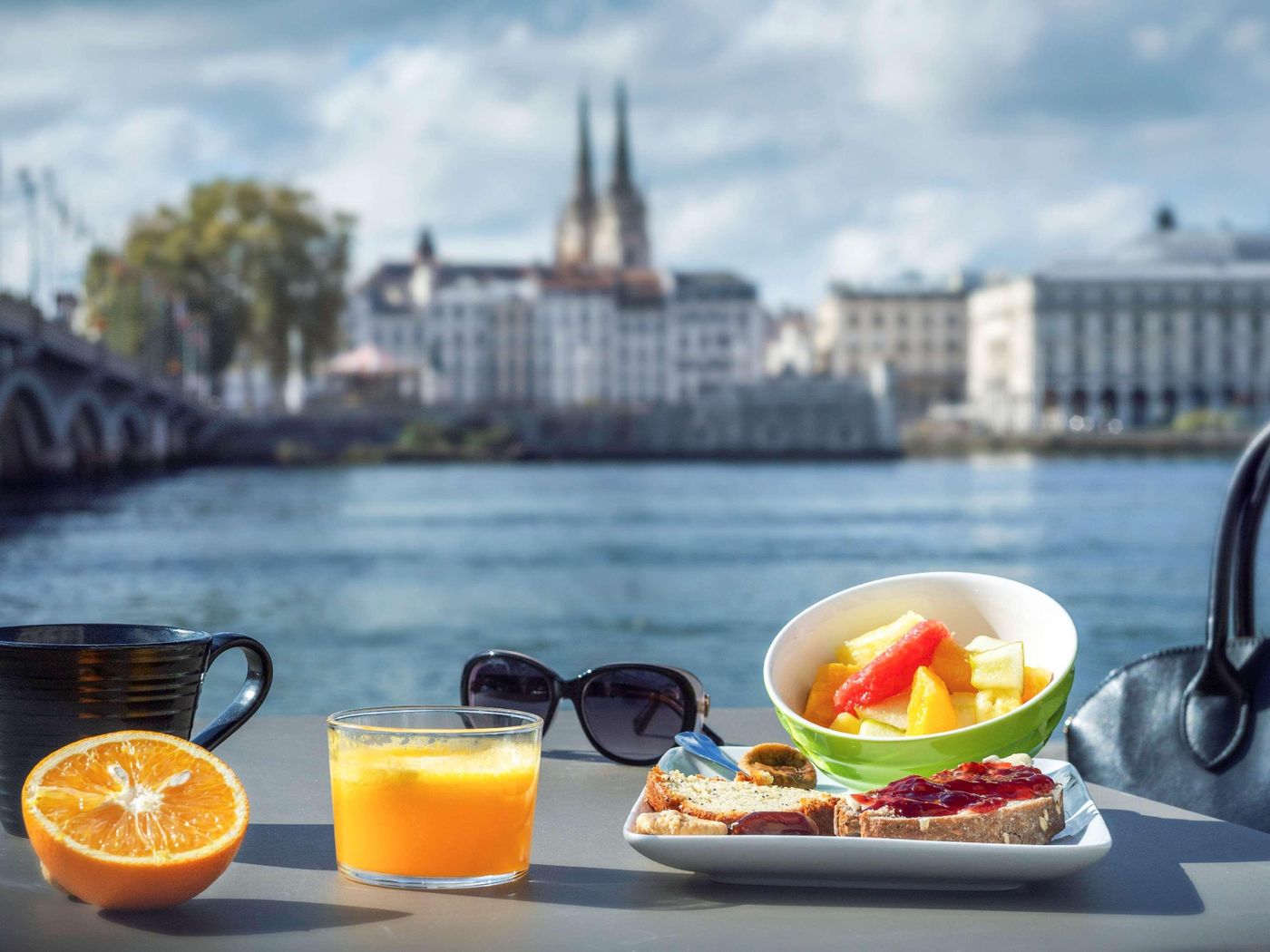 Ibis Styles Bayonne Centre Gare-France-Bayonne-General view-8