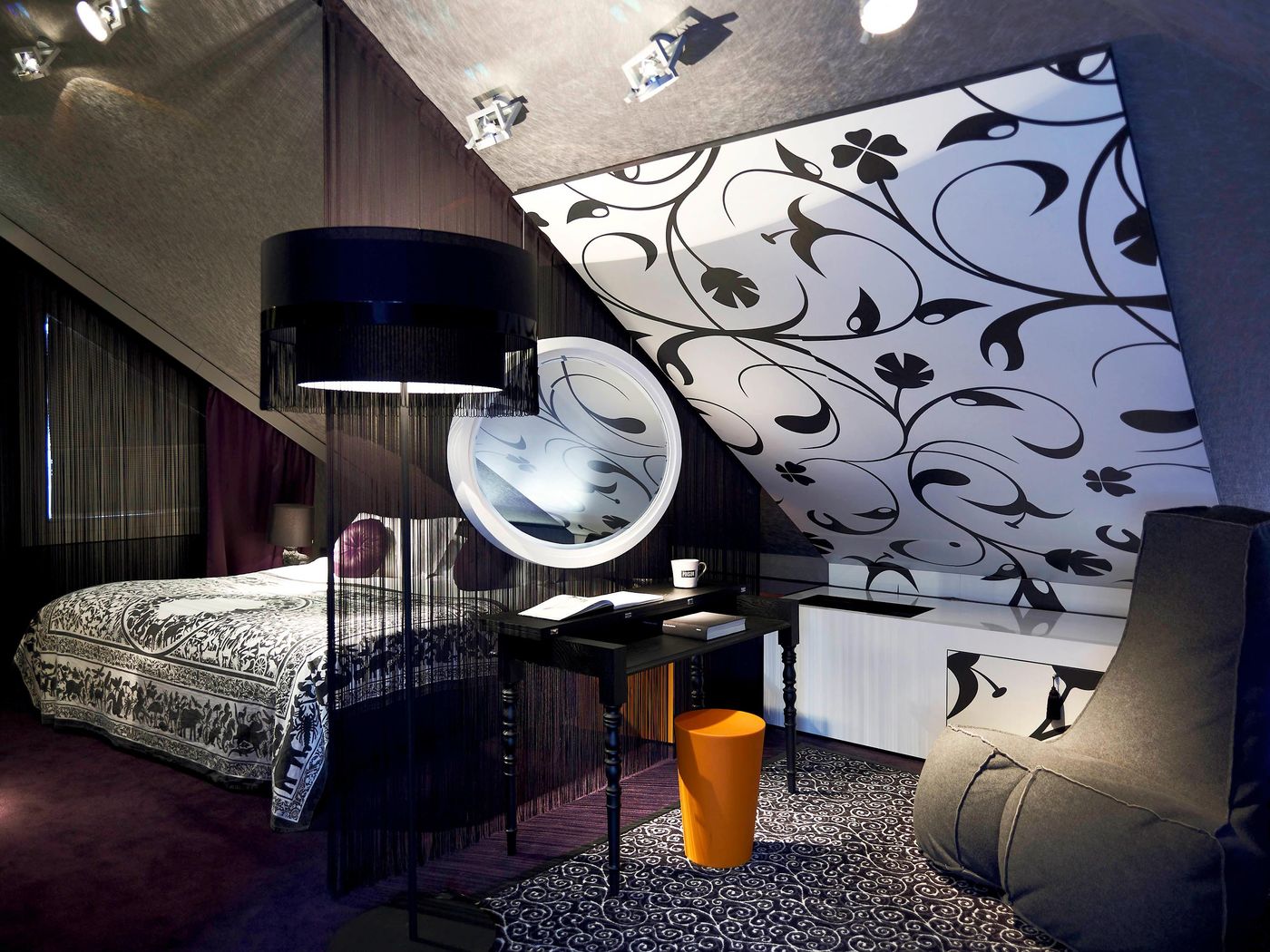 Sofitel-Munich-Bayerpost-Room-50