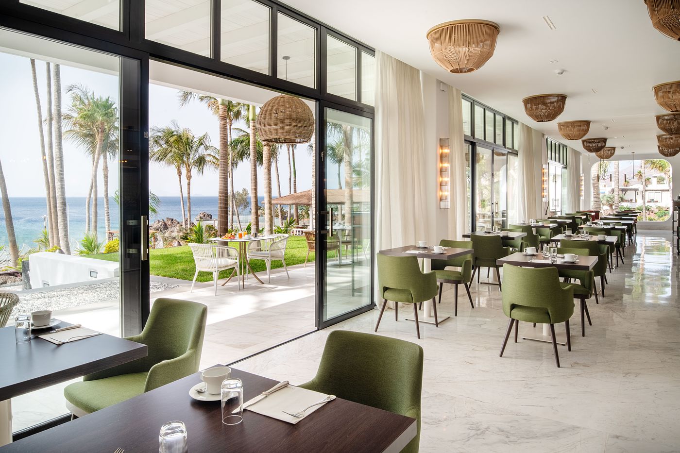 Hotel-Fariones-Restaurant-58