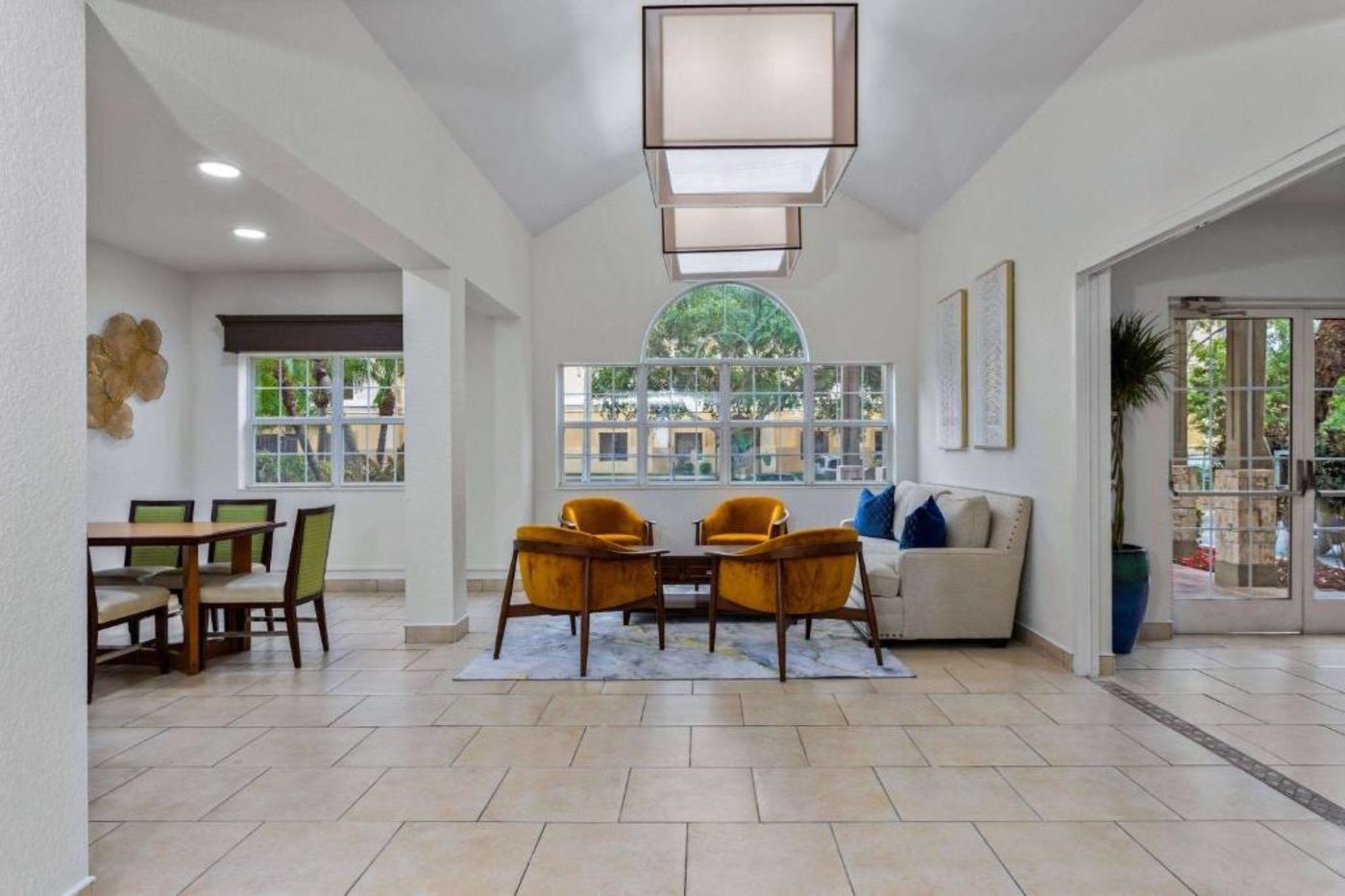 Baymont Orlando/International Dr/Universal Blvd-United States-ORLANDO-Lobby-1