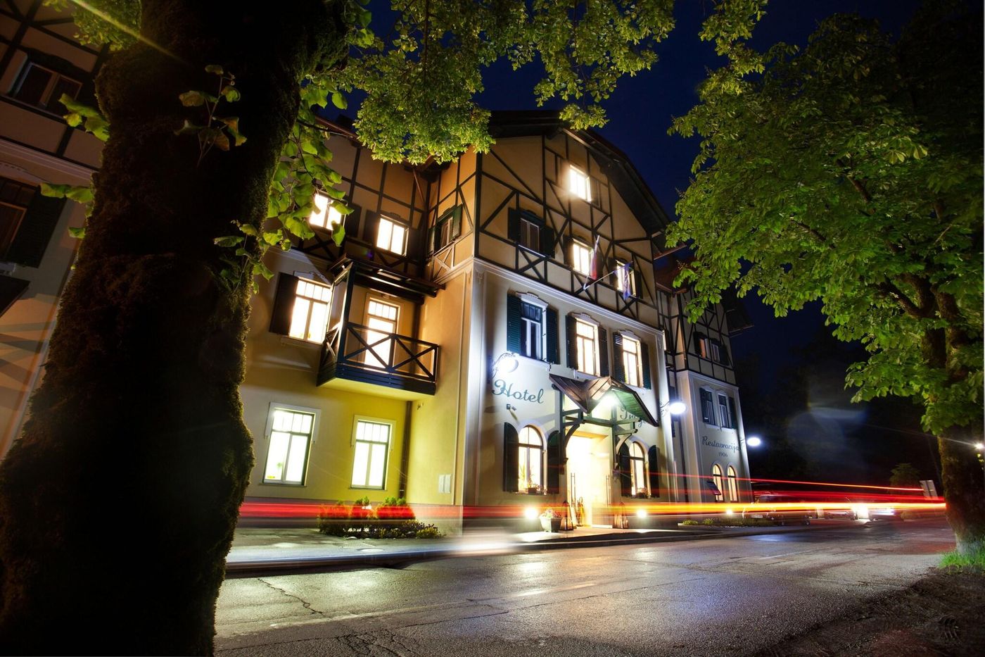 Hotel Triglav Bled-Slovenia-BLED-General view-7