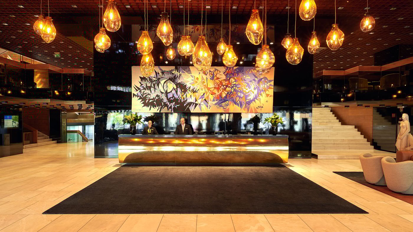 Altis-Grand-Hotel-Lobby-23