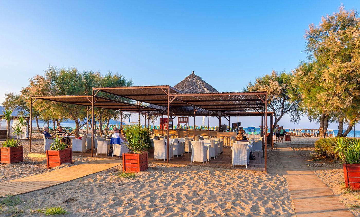 Mythos-Palace-Bar-53