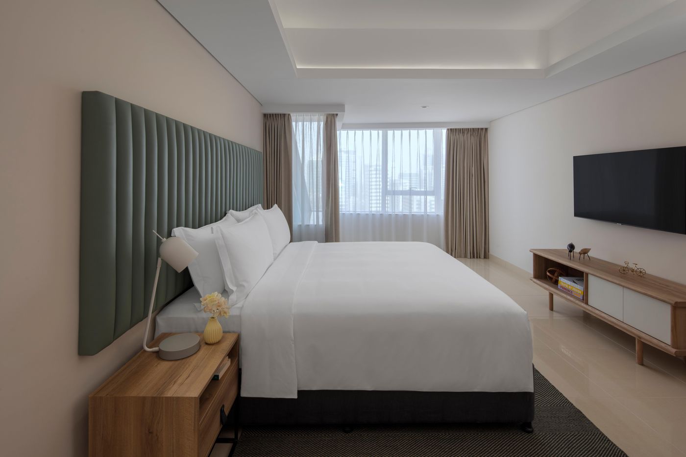 Staybridge-Suites-Dubai-Internet-City-Room-19