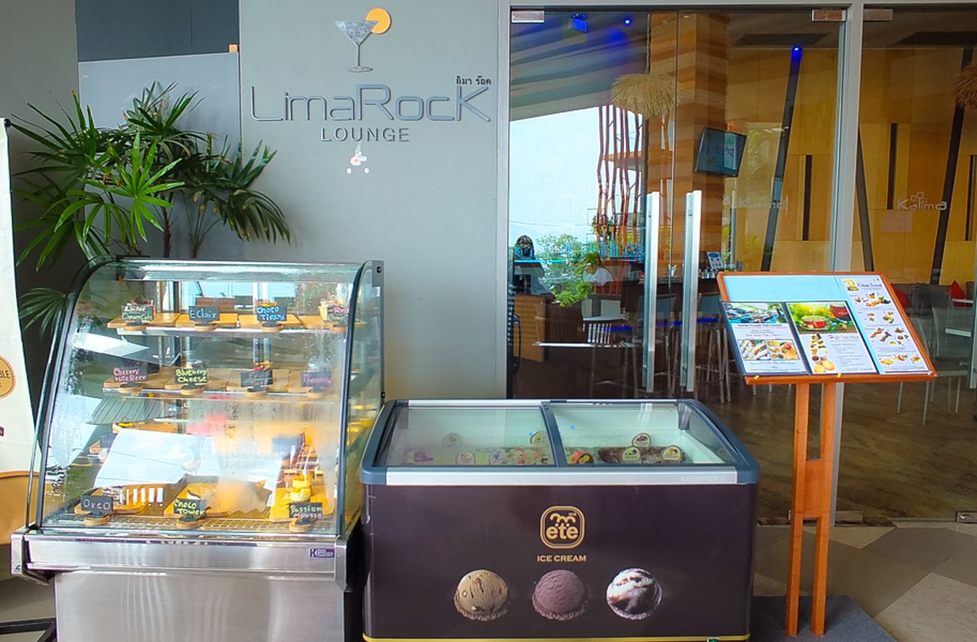 Kalima-Resort---Spa-Bar-61