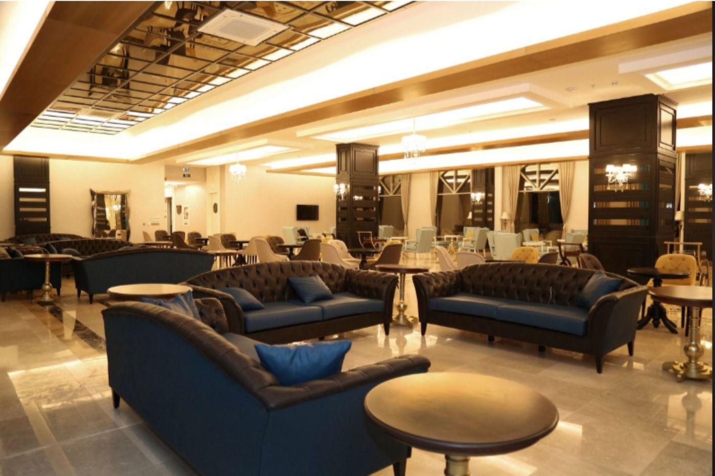 Jadore-Deluxe-Hotel---Spa-Bar-47