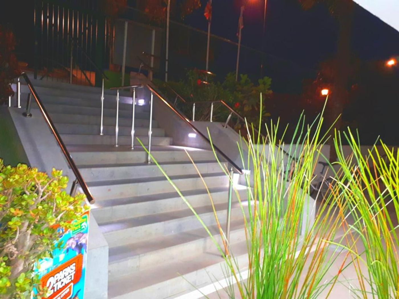 Los-Aguacates-Lobby-10