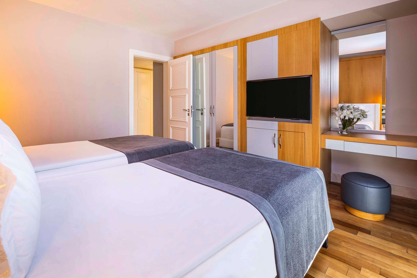 Kempinski-Hotel-The-Dome-Room-33