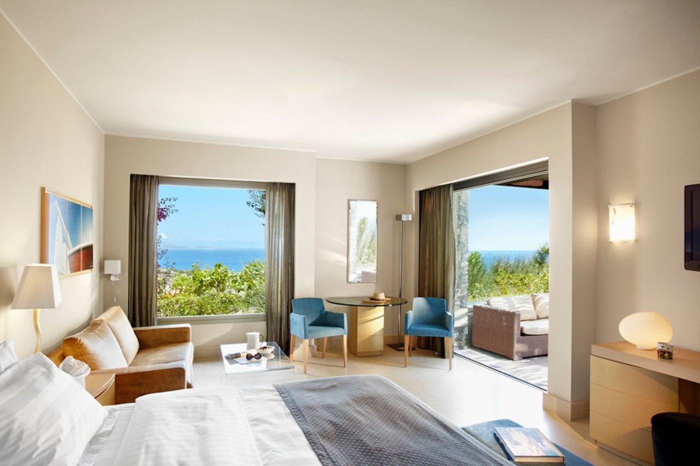 Daios-Cove-Resort---Luxury-Villas-Room-26