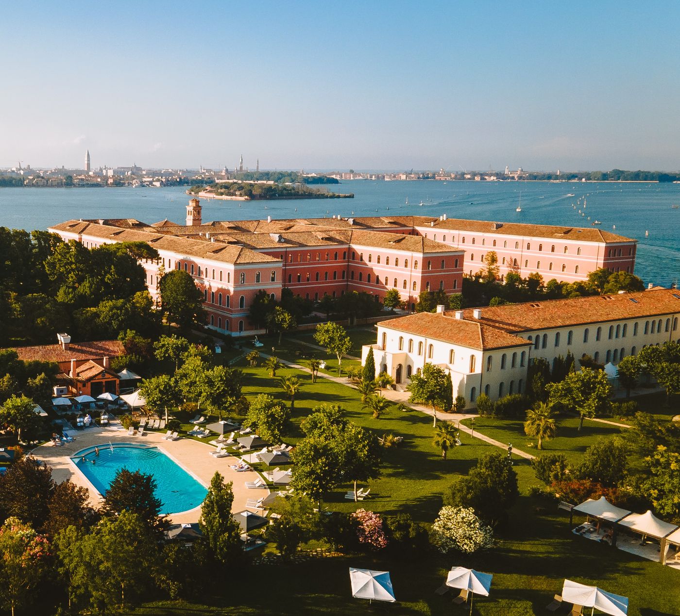 San-Clemente-Palace-Kempinski-Hotel-Venice-General-view-77