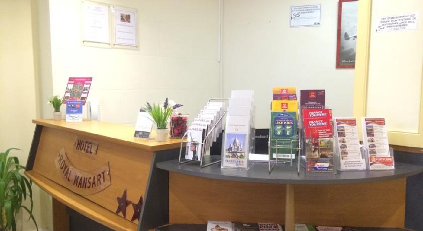 Royal-Mansart-Lobby-7