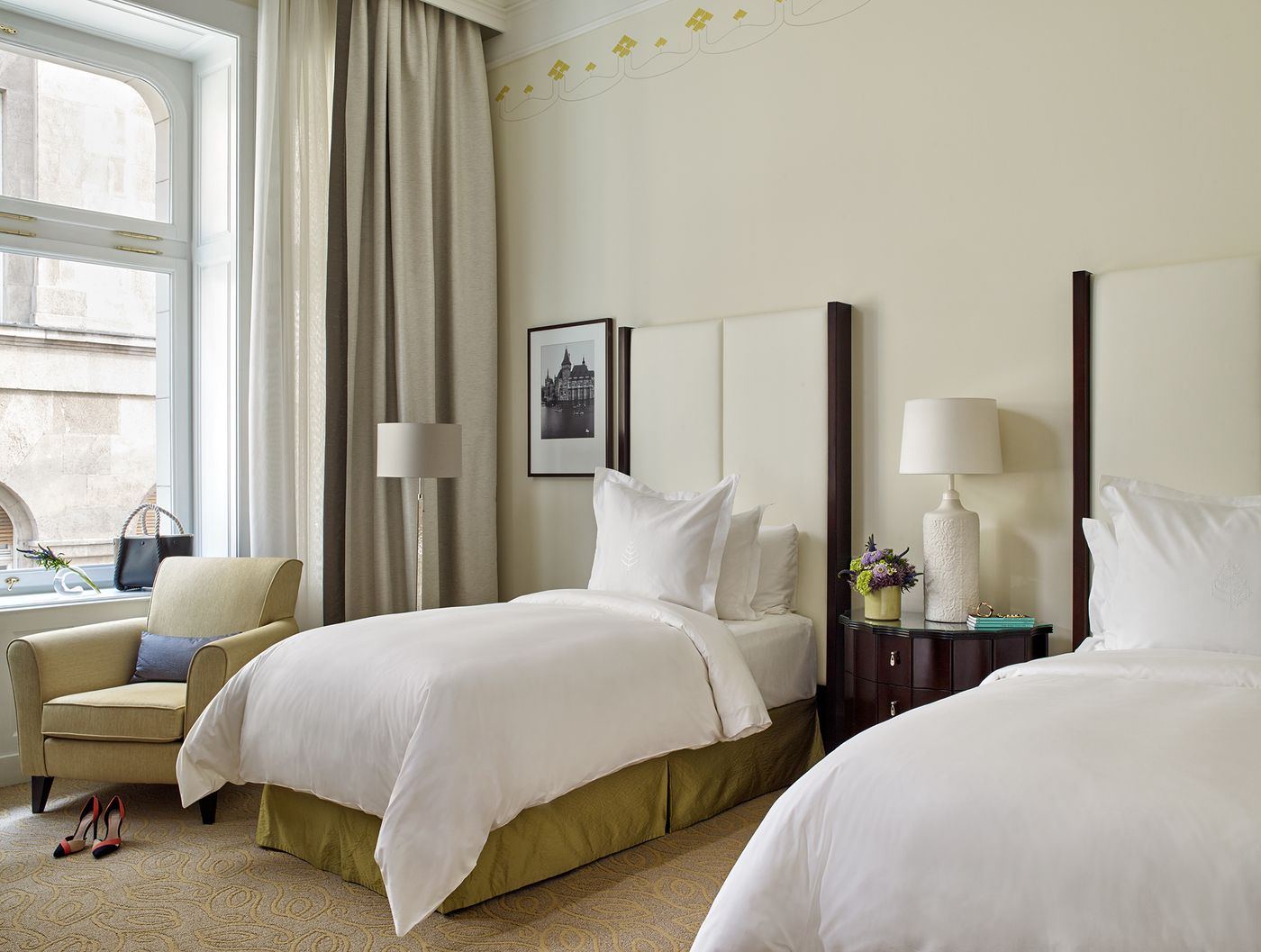 Four-Seasons-Hotel-Budapest-Room-20
