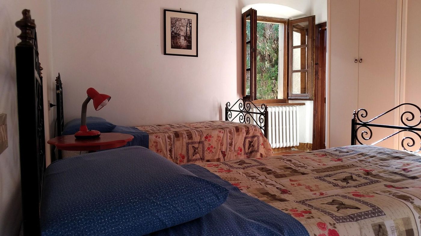 B-B-Villa-La-Nussa-Room-7