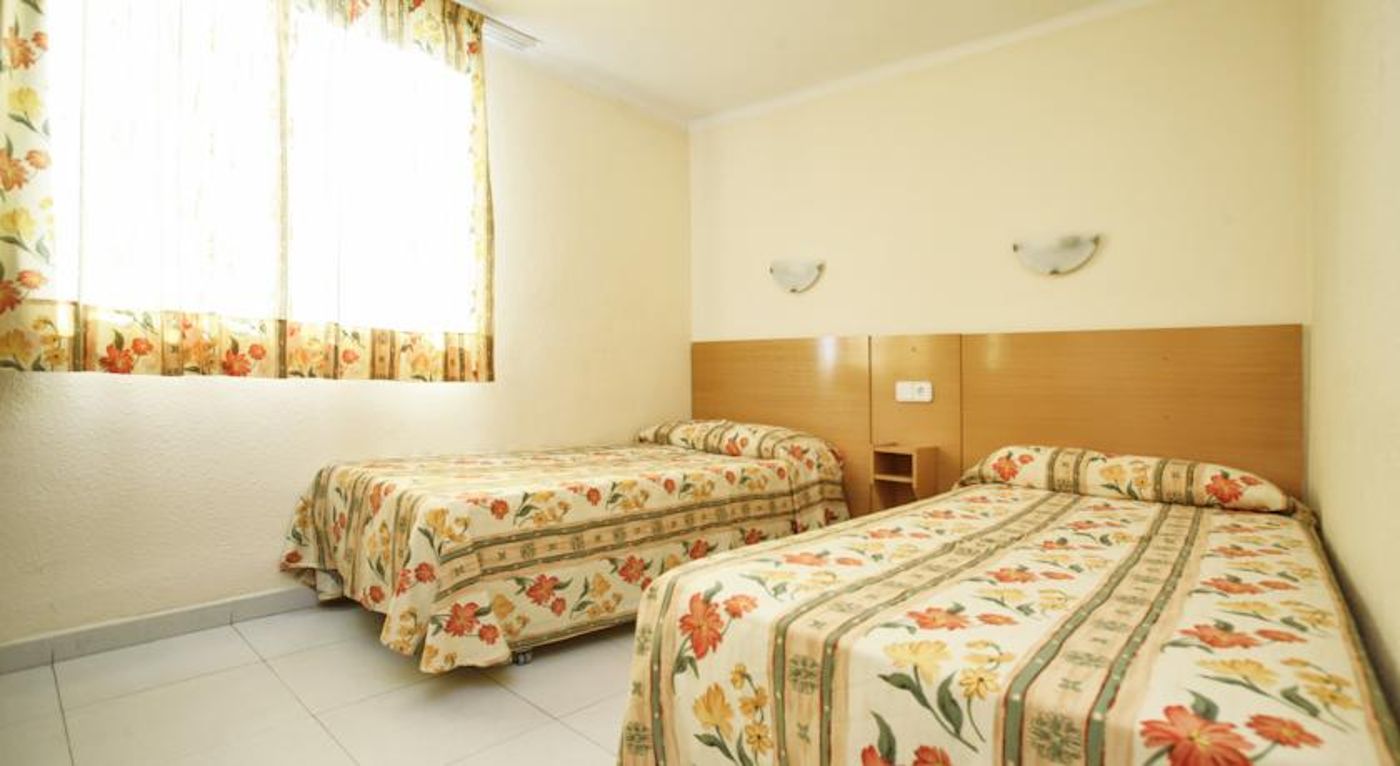 Los Peces Apartments