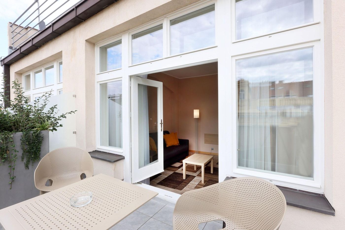 Hotel-Amarilis-Prague-Room-5