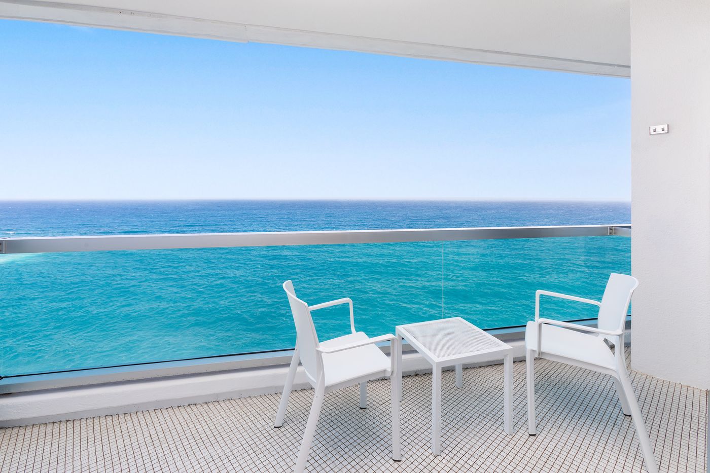 Best-Semiramis-Room-43