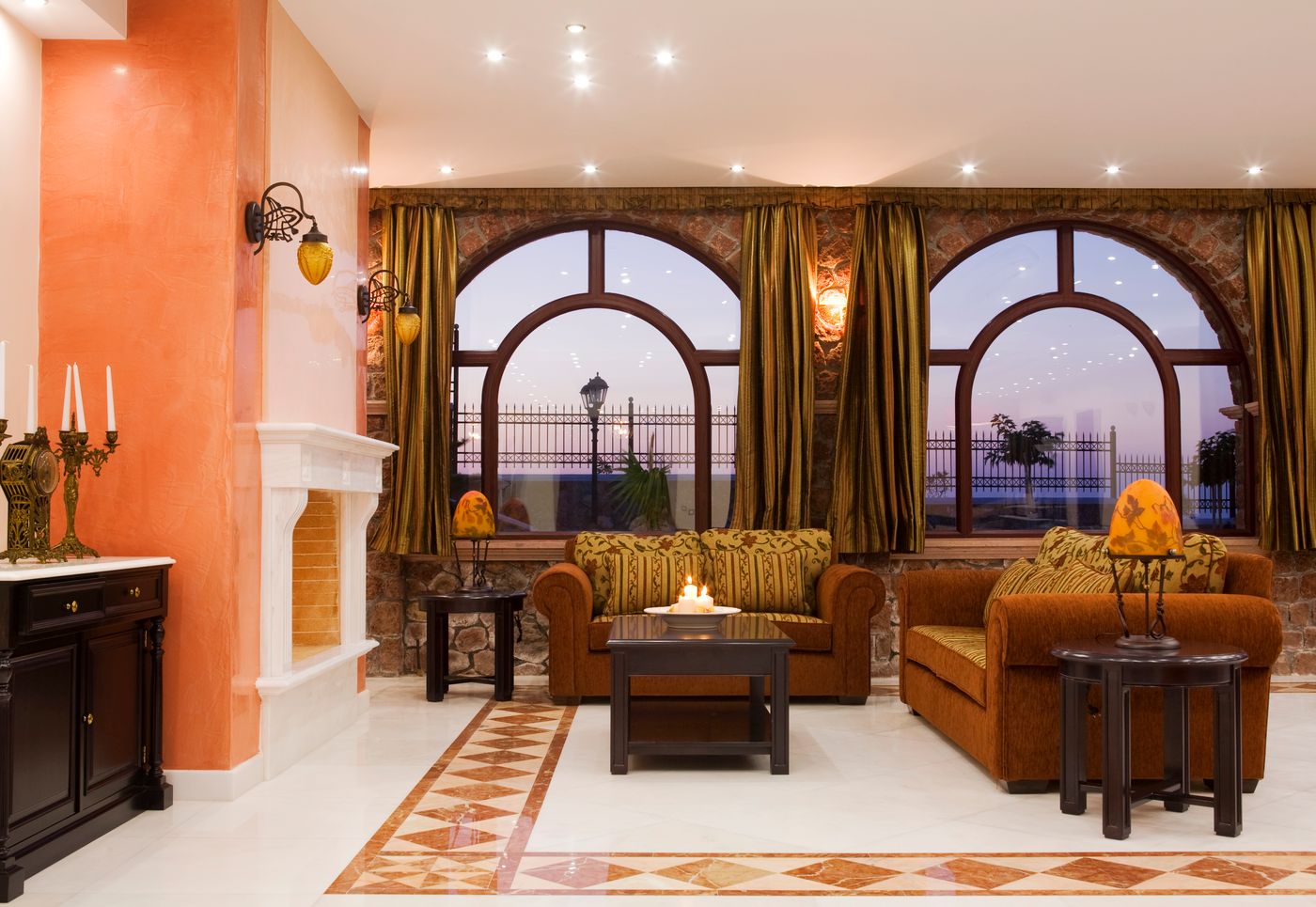 Maison-de-Lys-Lobby-47