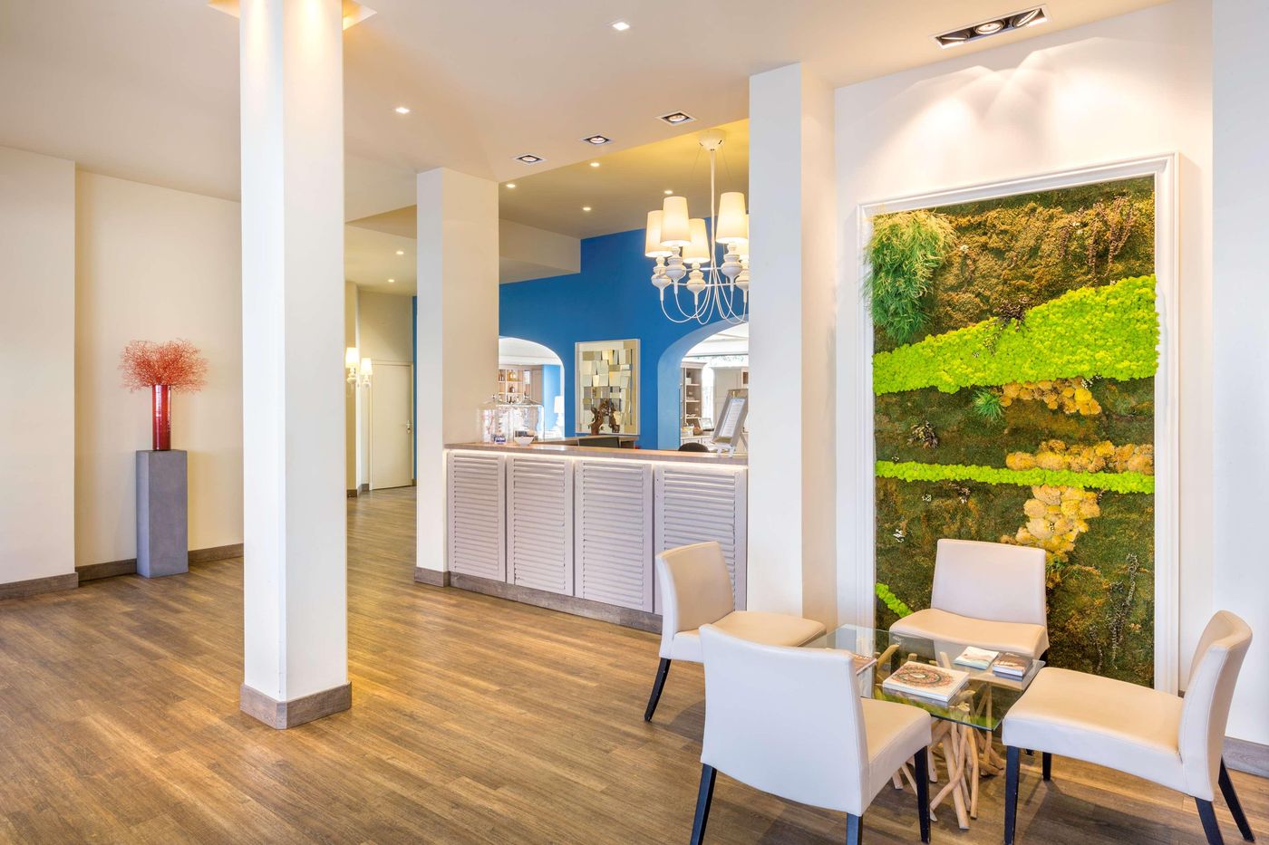 Best-Western-Hotel-Matisse-Lobby-57