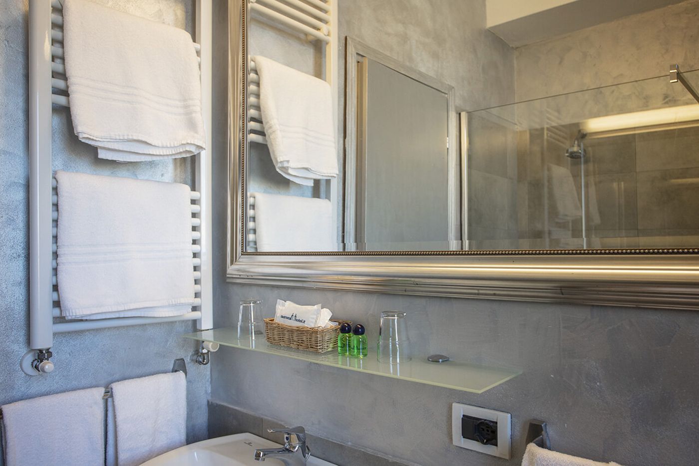 Admiral-Hotel-Room-63