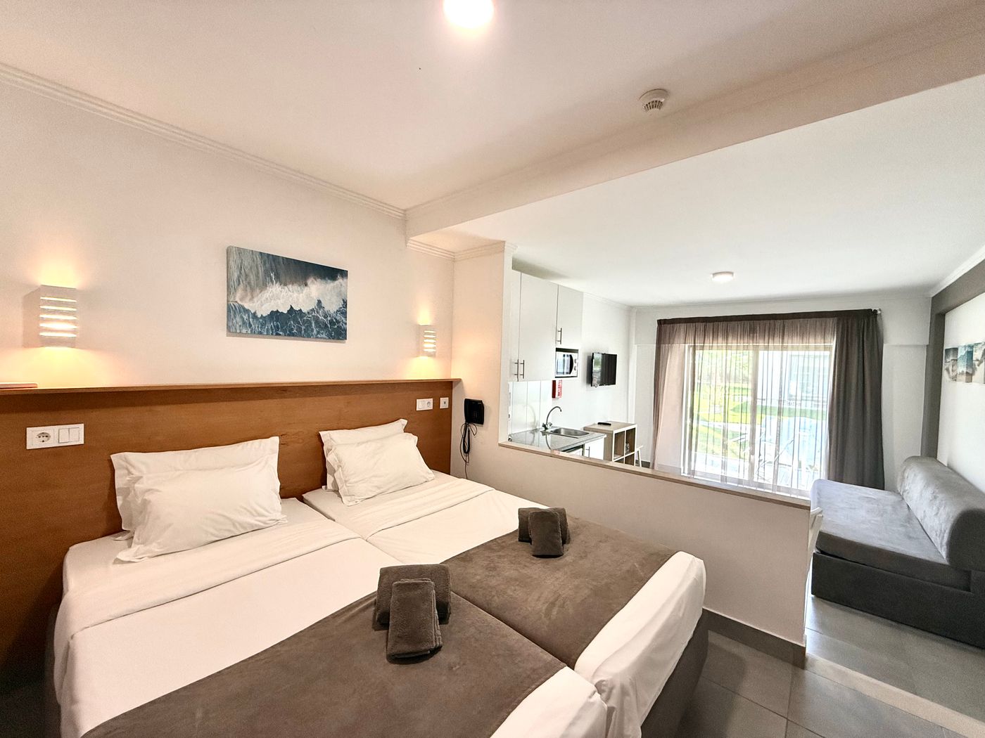 Bayside-Salgados-Room-8