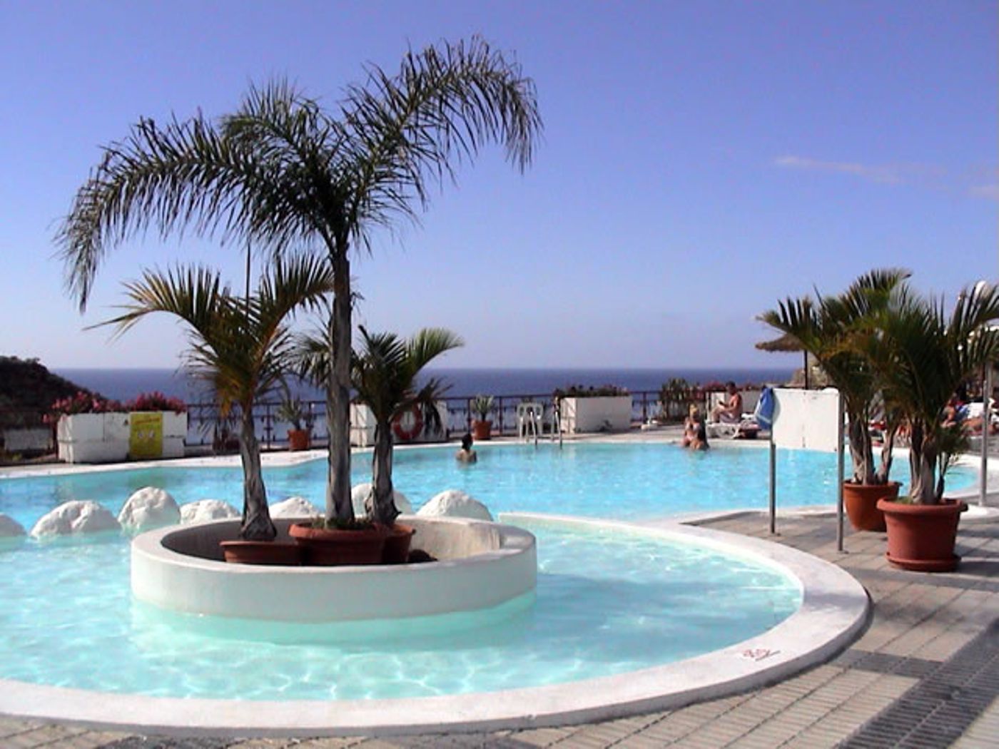 Guanabara Park Apartments