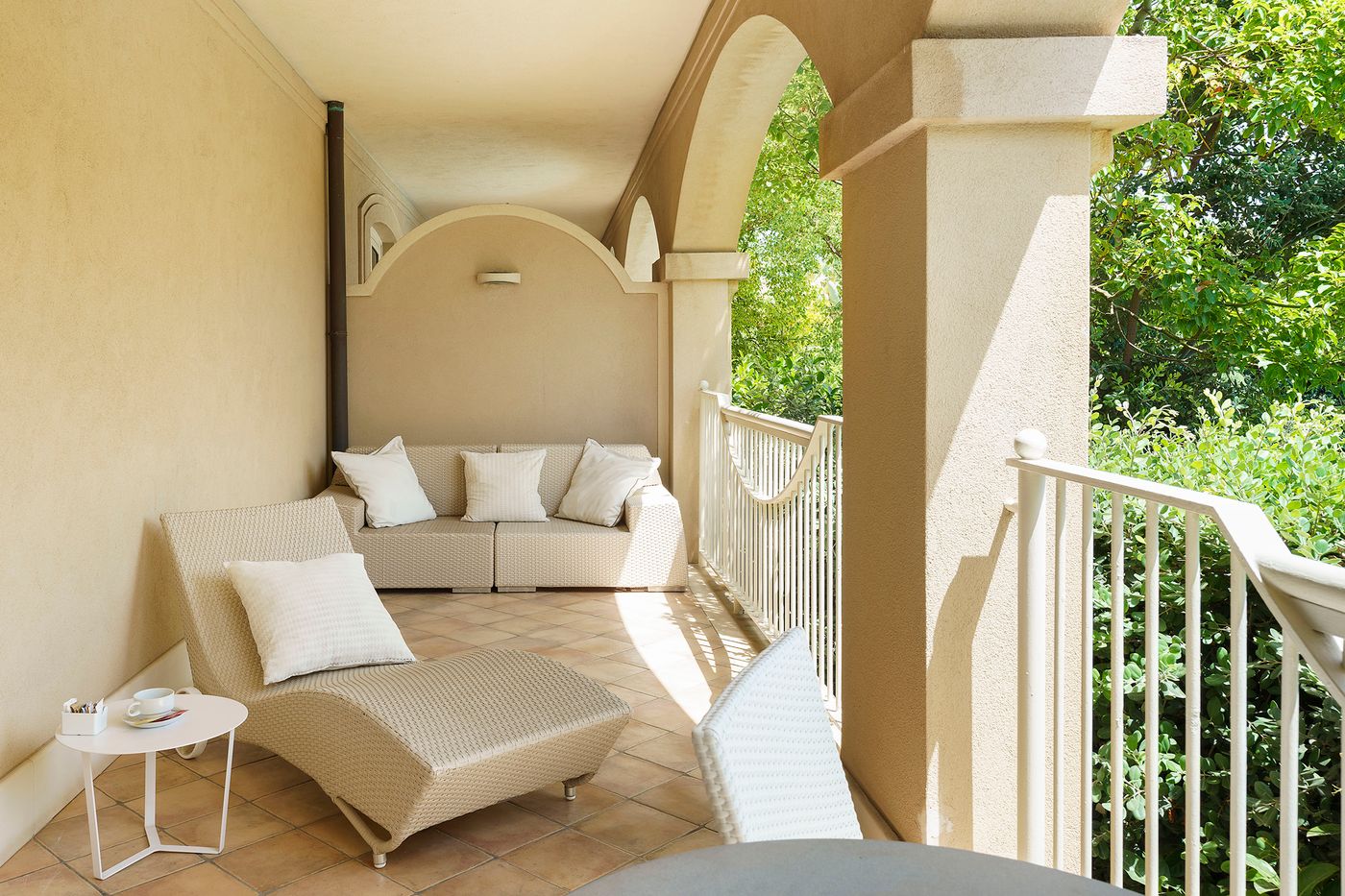 Romano-Palace-Luxury-Hotel-Terrace-70