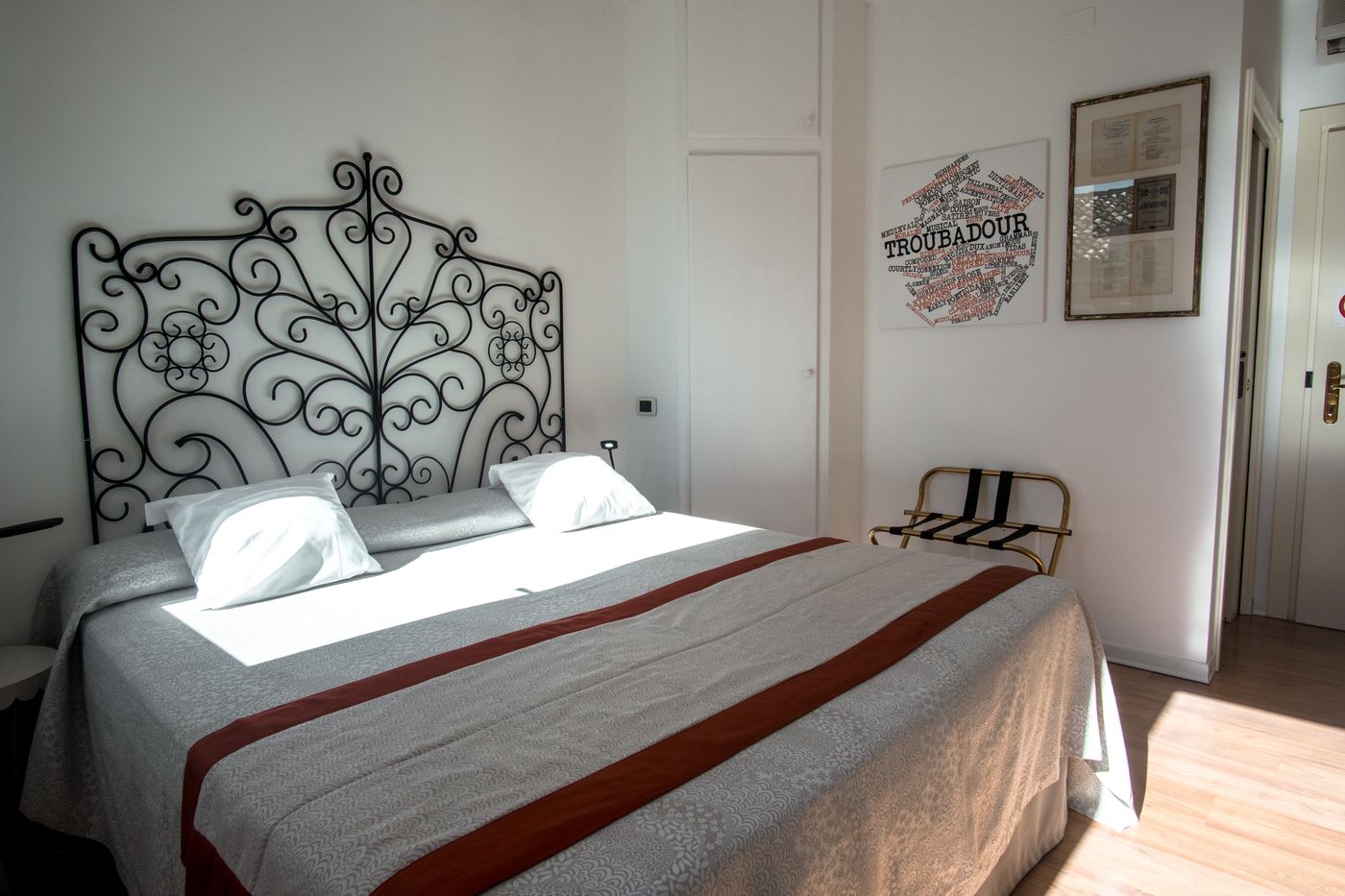 Antigo-Trovatore-Room-31