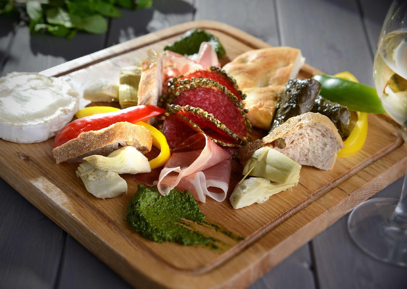 Hilton-Dublin-Kilmainham-Bar-40