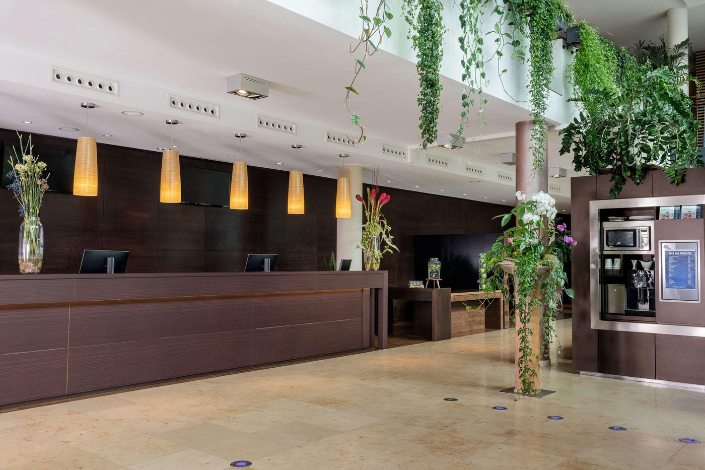 NH Stuttgart Airport-Germany-FILDERSTADT-Lobby-8