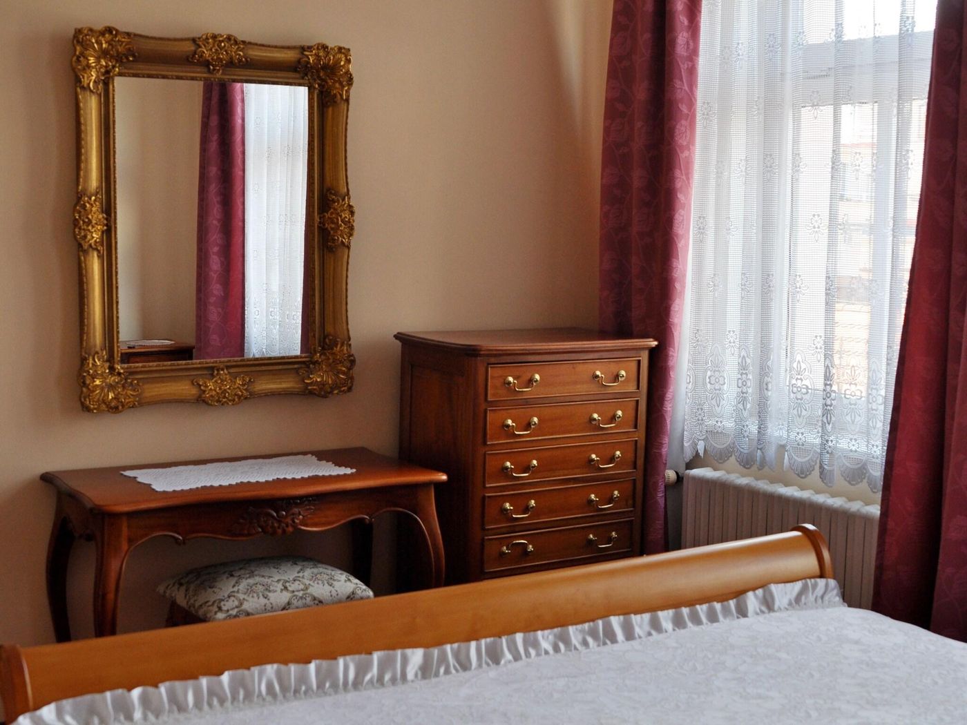 Hotel-Opera-Prague-Room-18