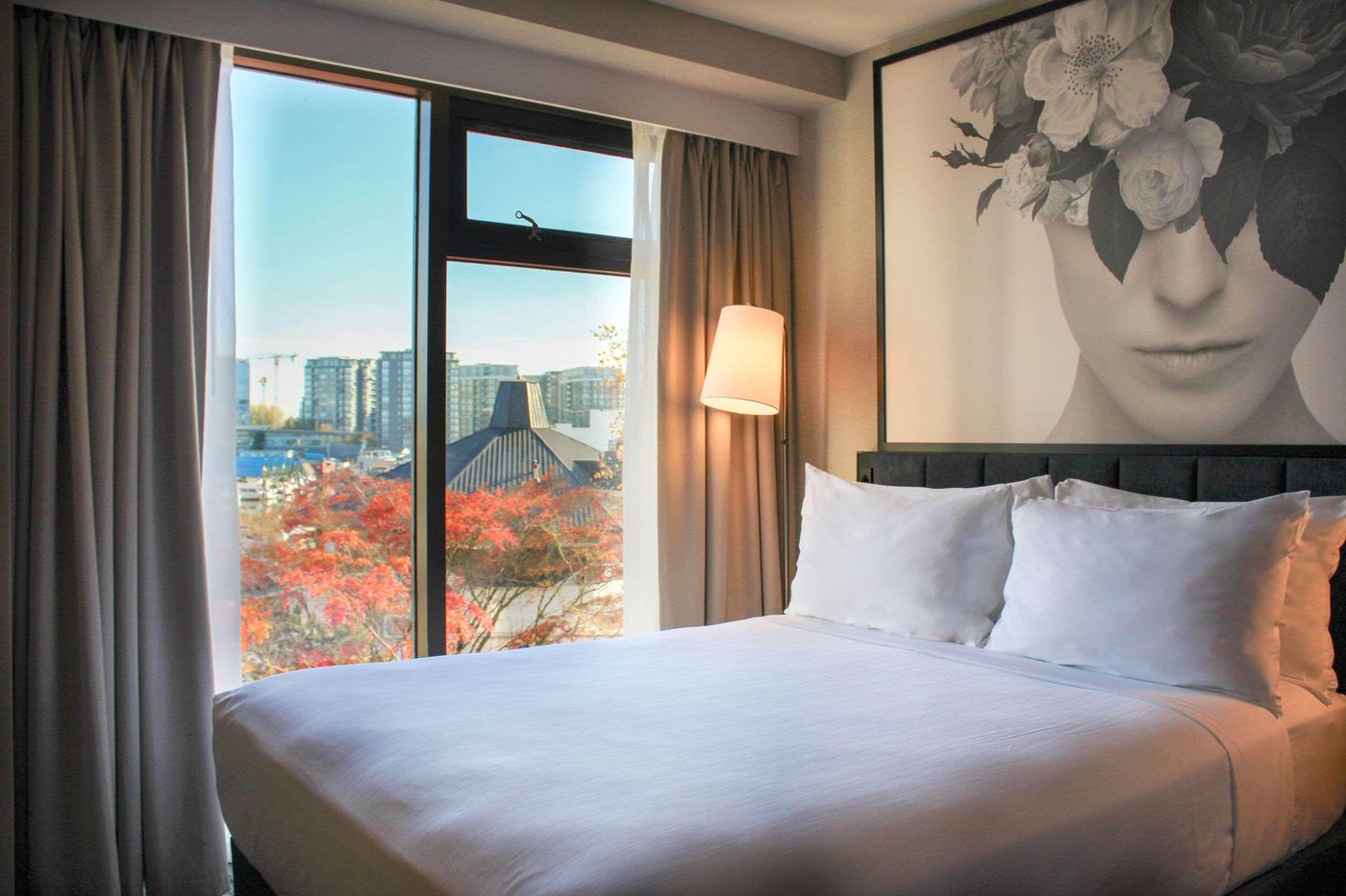 Radisson-Blu-Vancouver-Airport-Room-26