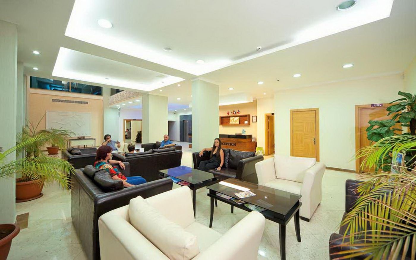 Akbulut---Spa-Lobby-23