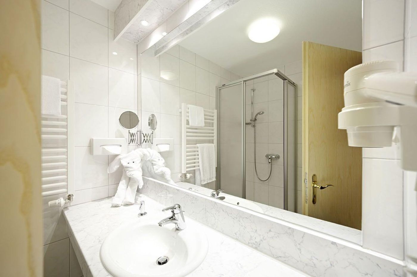 Hotel Sonnenhof Dietzenbach - Germany - DIETZENBACH - Room - 4