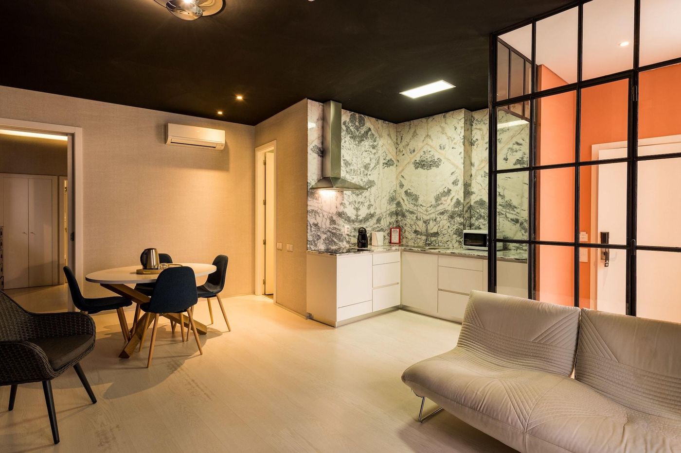 Alfama---Lisbon-Lounge-Suites-Room-45