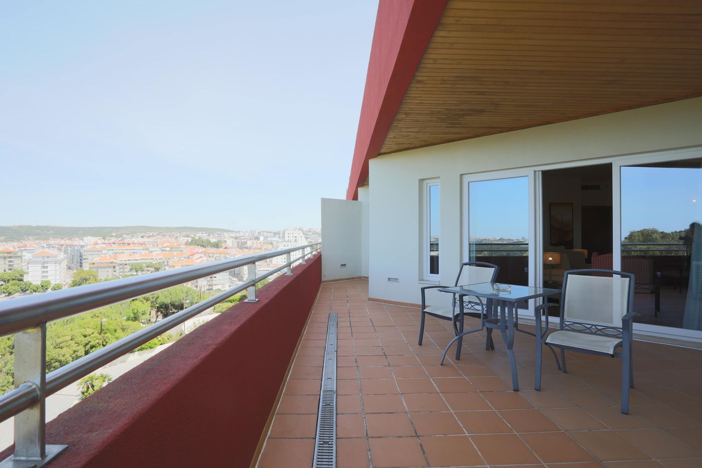 Solplay-Hotel-de-Apartamentos-Room-4