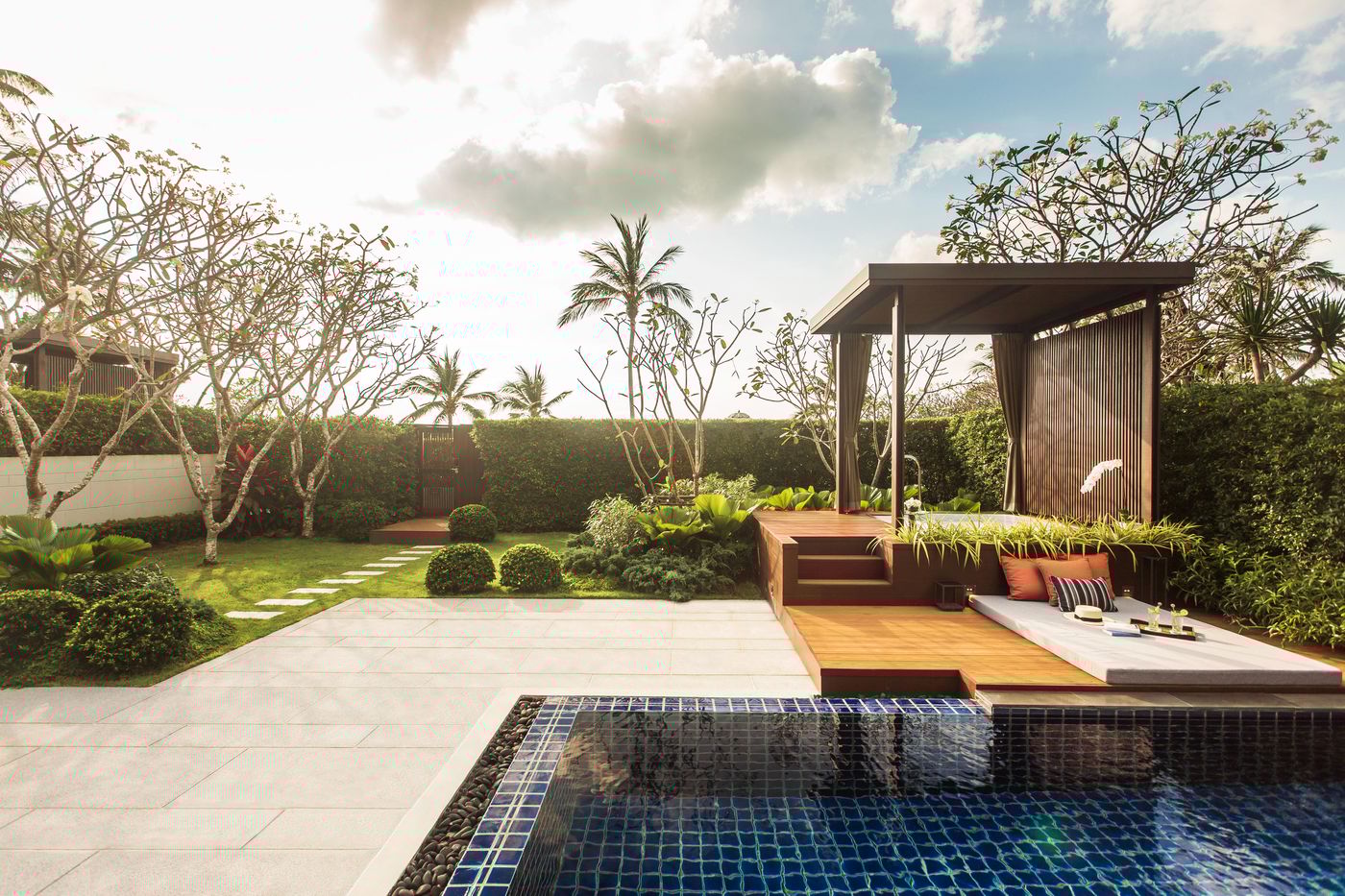 Intercontinental-Hotels-Koh-Samui-Resort-Room-2