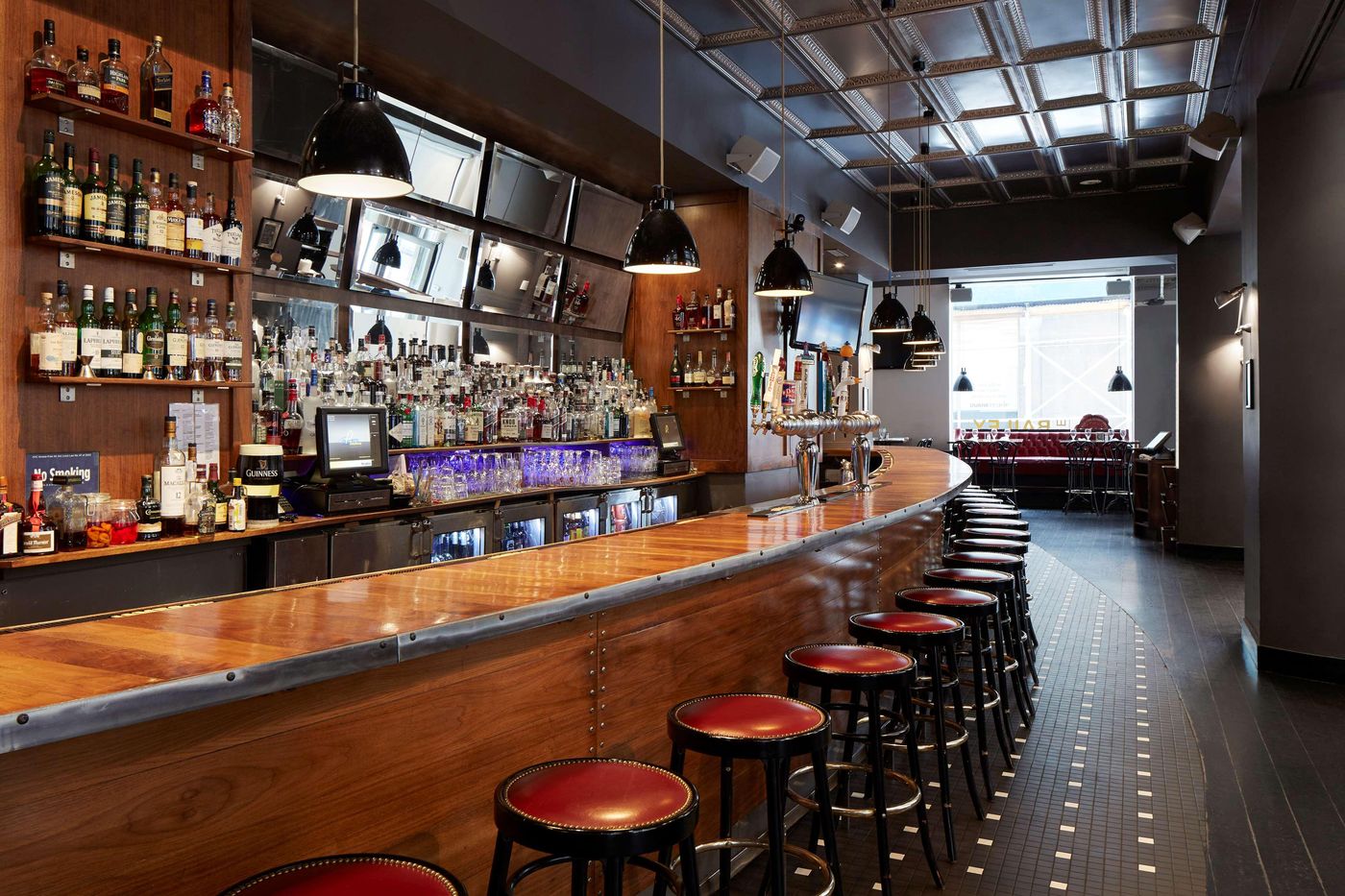 Radisson-Hotel-New-York-Wall-Street-Bar-6