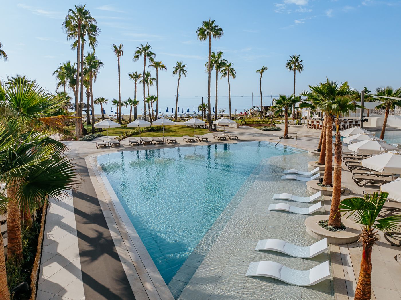 Lordos-Beach-Hotel-Pool-5