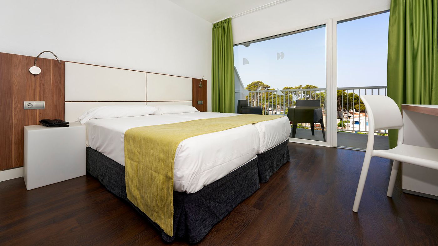 25.02.25 Globales Cala Blanca